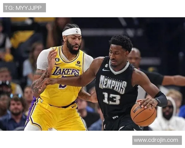 阿苏尔与普埃布拉激战正酣比分揭晓引发球迷热议