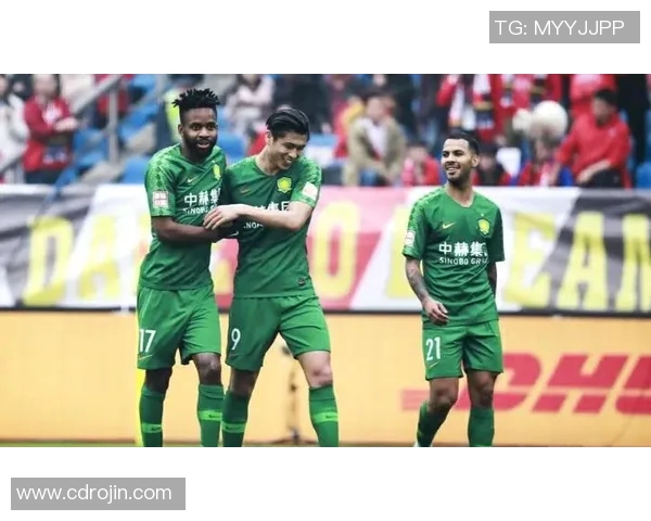 武汉羽毛球队转型升级之路:重塑辉煌与未来展望 武汉羽毛球队转型升级之路:重塑辉煌与未来展望