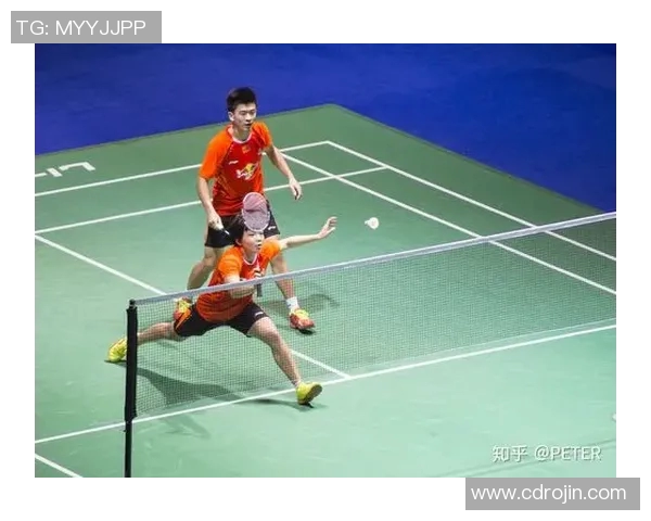 成都羽毛球队的战术解析与控制技巧深度剖析 成都羽毛球队的战术解析与控制技巧深度剖析